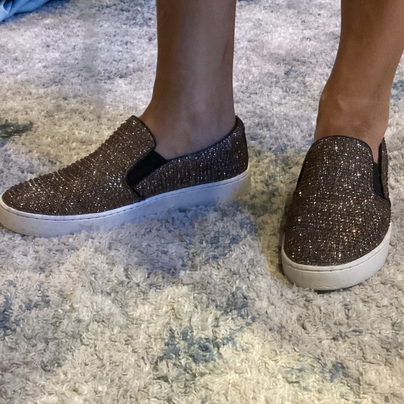 Michael Kors slip on shoe - Picture 4 of 6